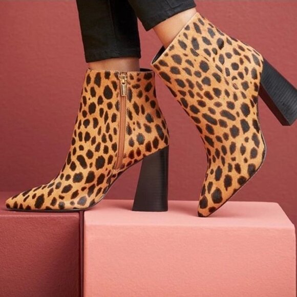 Vince Camuto Thelmin Leopard Print Calf-Hair Booties - Picture 1 of 12